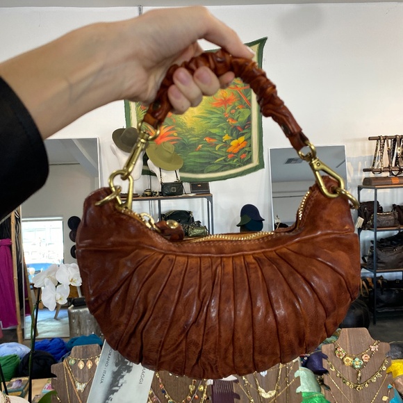 Shoulder Bag "LUNA" in cognac - Picture 6 of 6